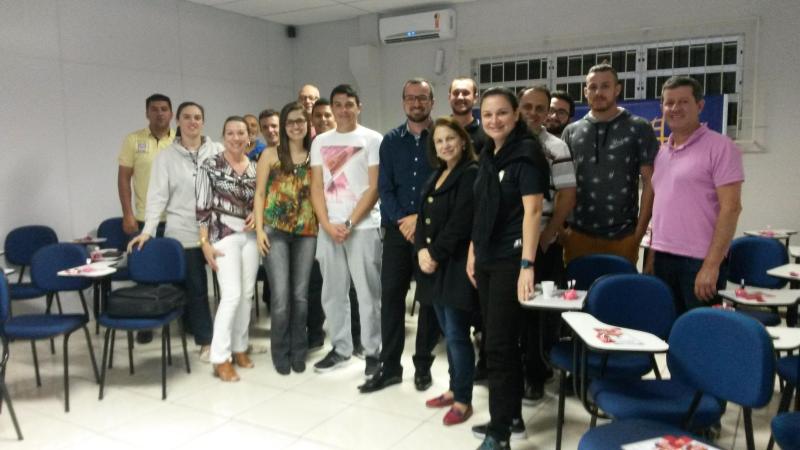 Uninter Criciúma escola.jpg